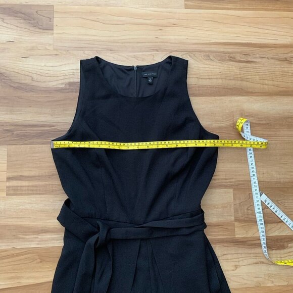 The Limited Black Belted Wide Leg Jumpsuit Womens Size 10 Round Neck Pockets - Picture 4 of 10
